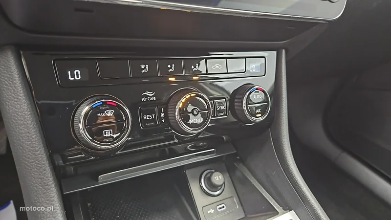 Skoda Superb III 18