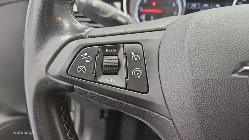Opel Astra K 16