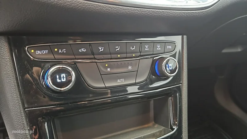 Opel Astra K 18