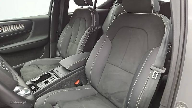 Volvo XC 40 11