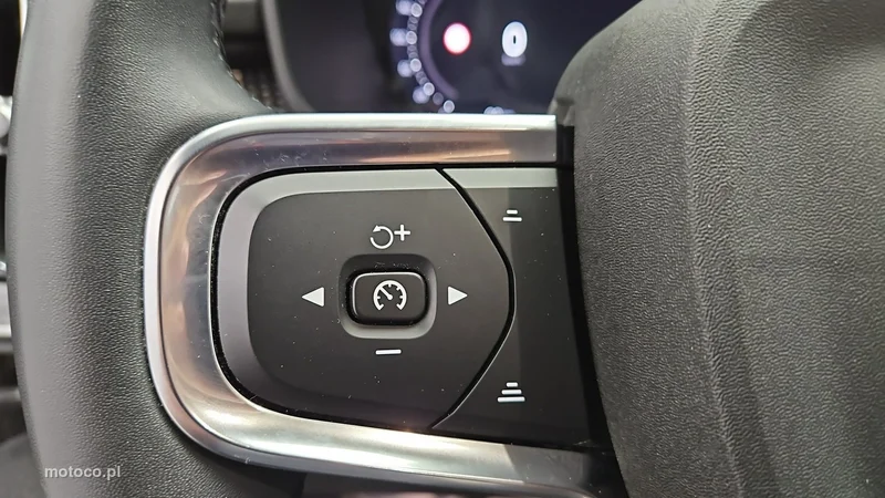 Volvo XC 40 16