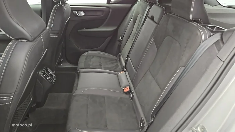 Volvo XC 40 22