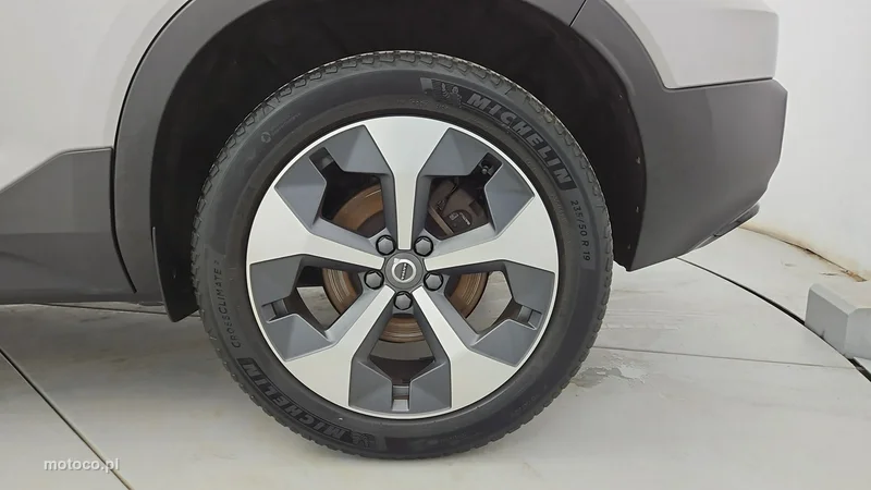 Volvo XC 40 25