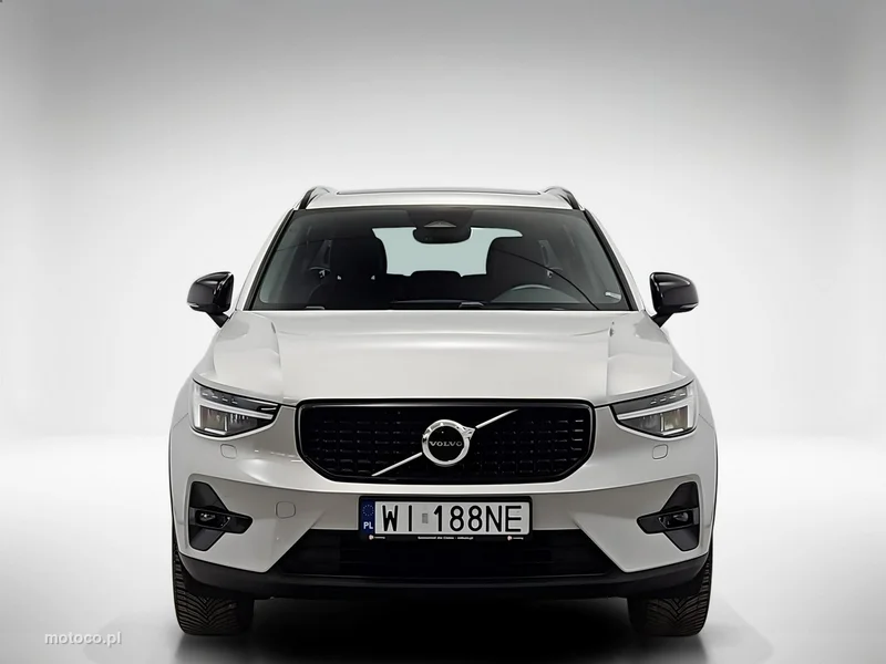 Volvo XC 40 8