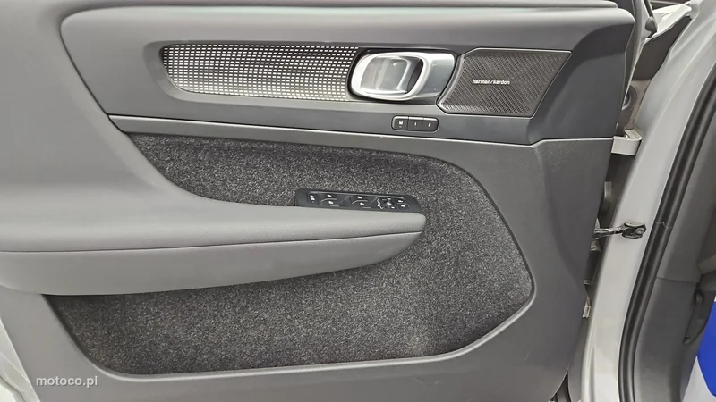Volvo XC 40 10