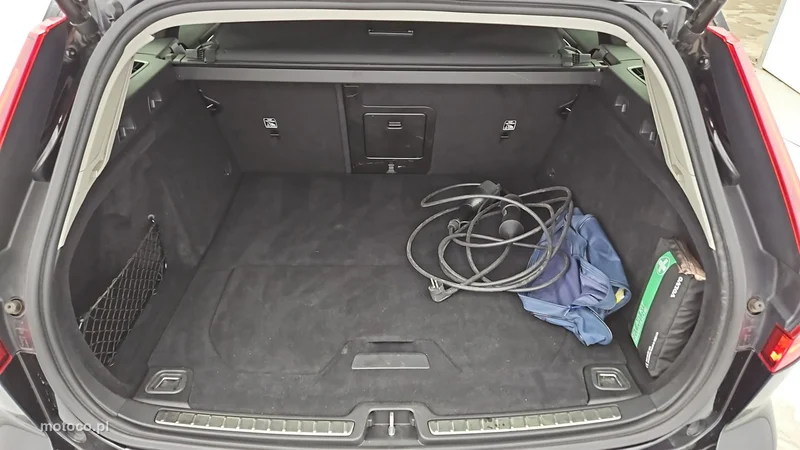 Volvo V60 24