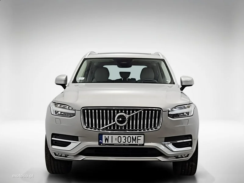 Volvo XC 90 8
