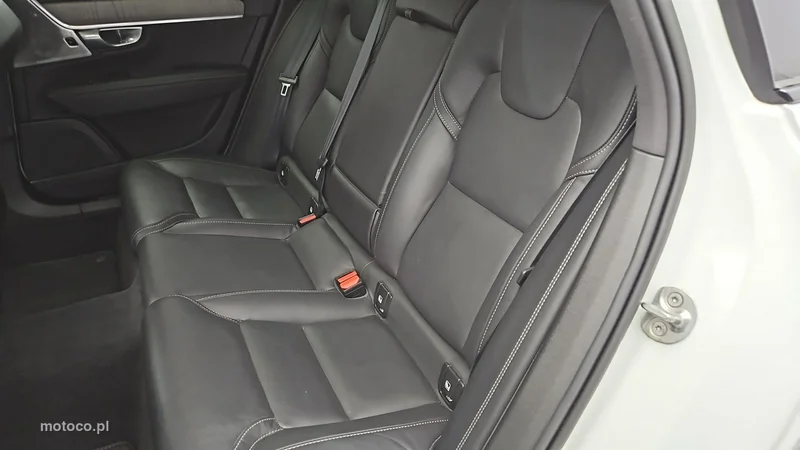 Volvo V90 Cross Country 22