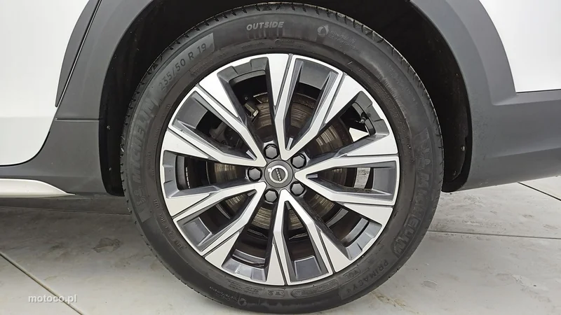 Volvo V90 Cross Country 26