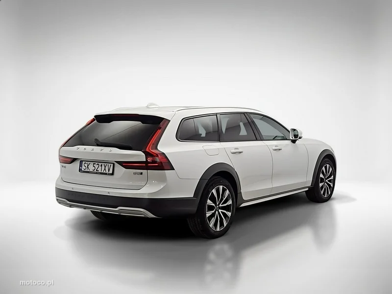 Volvo V90 Cross Country 5