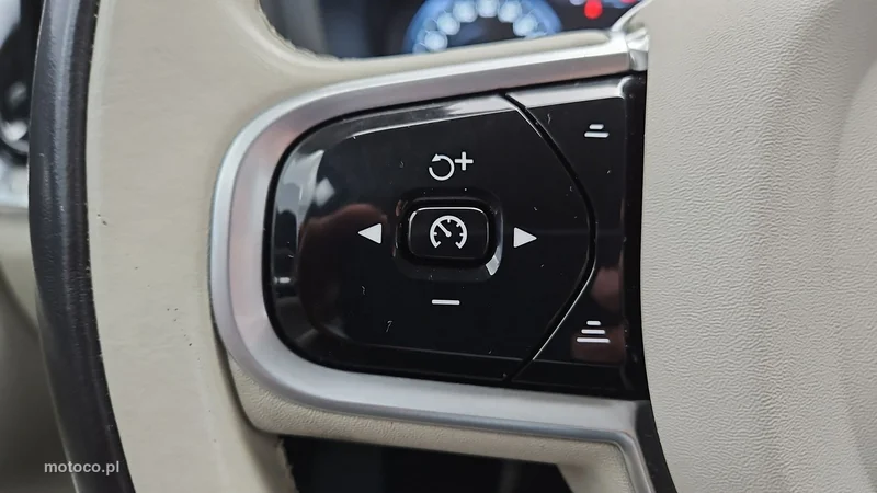 Volvo V60 16