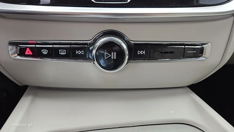 Volvo V60 19