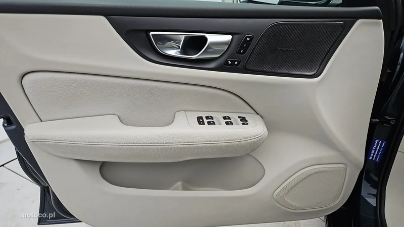 Volvo V60 10