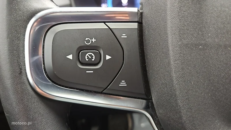 Volvo XC 40 16