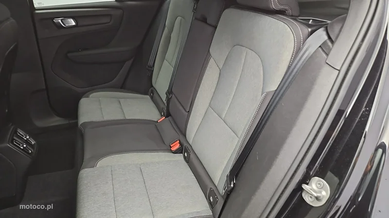 Volvo XC 40 22