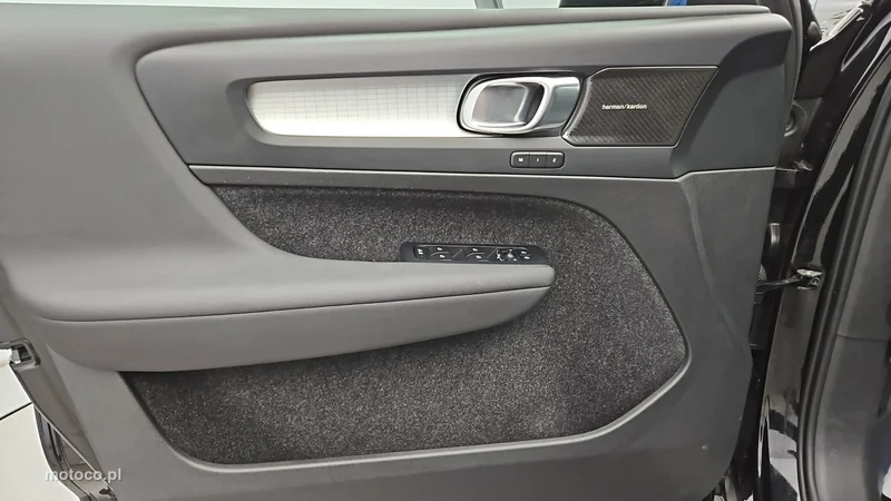 Volvo XC 40 10