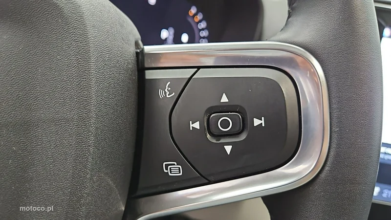 Volvo XC 40 15