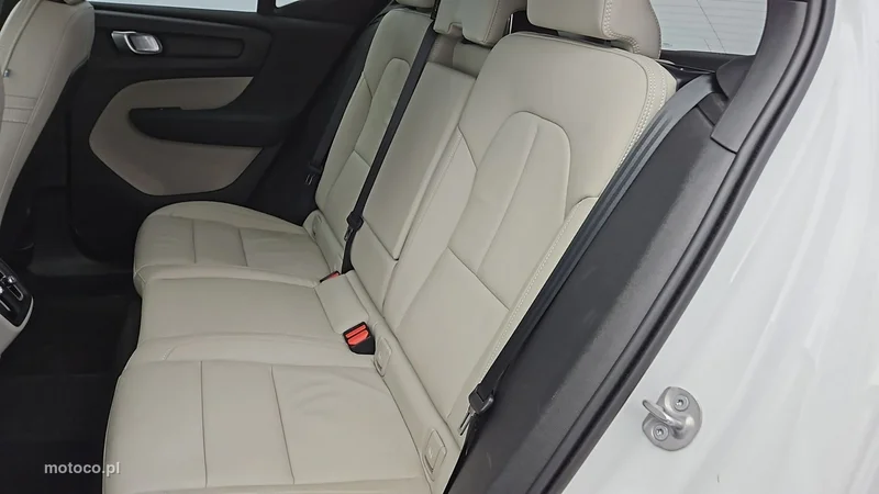 Volvo XC 40 22