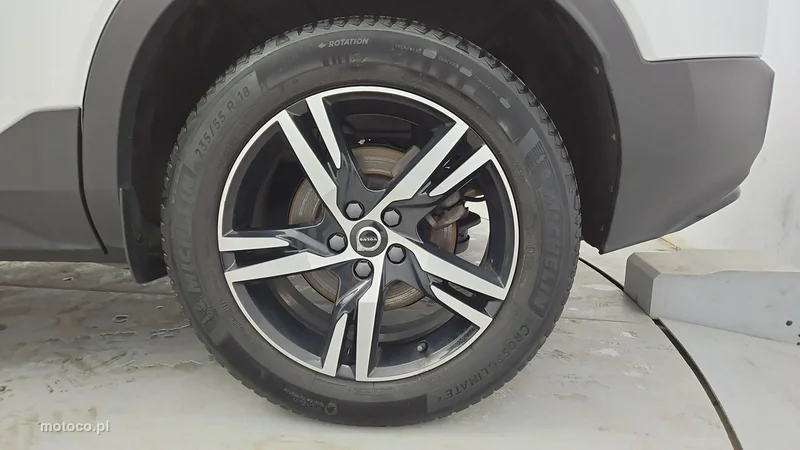 Volvo XC 40 25