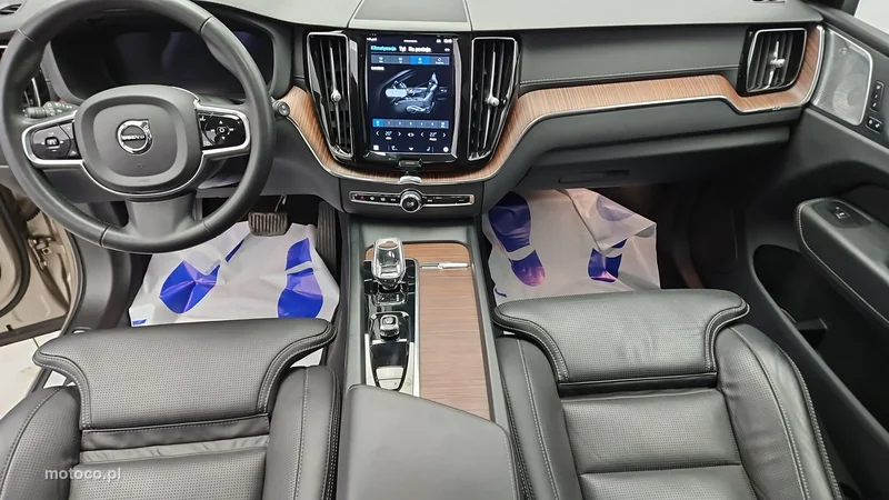 Volvo XC 60 13