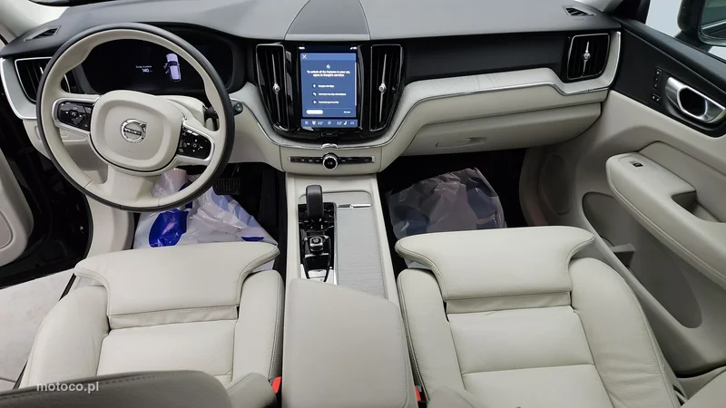 Volvo XC 60 13