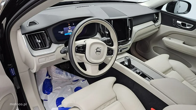 Volvo XC 60 9
