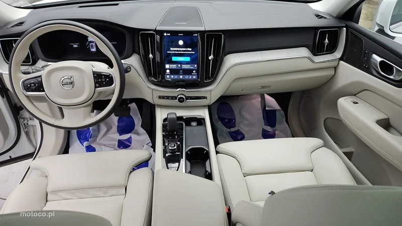 Volvo XC 60 13