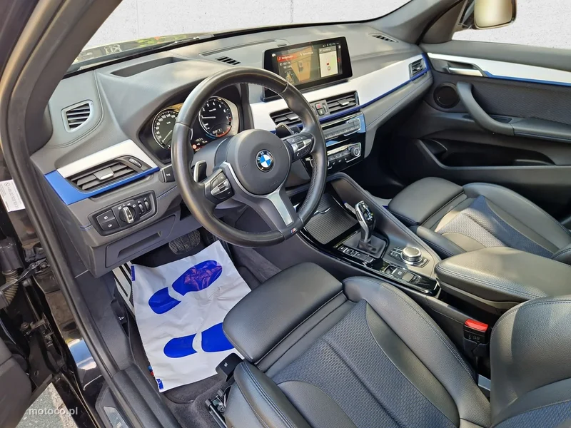 BMW X1 U11 11