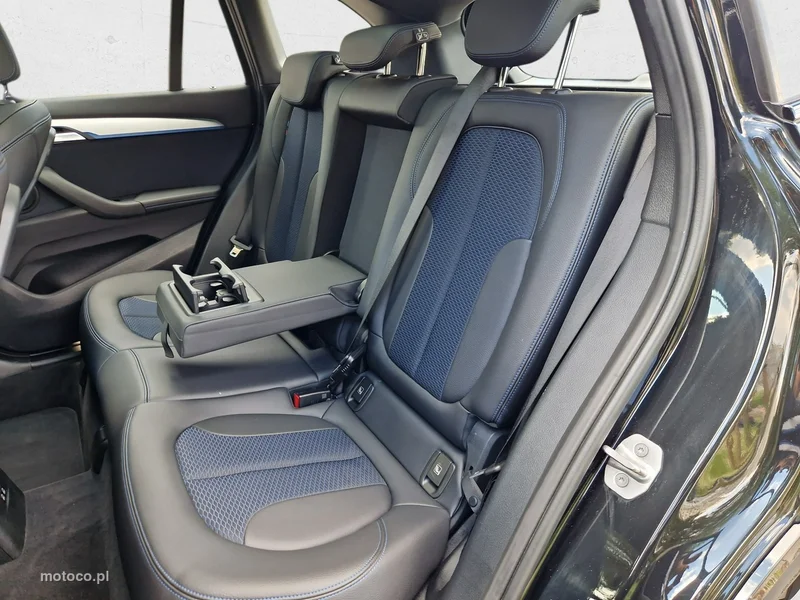 BMW X1 U11 13