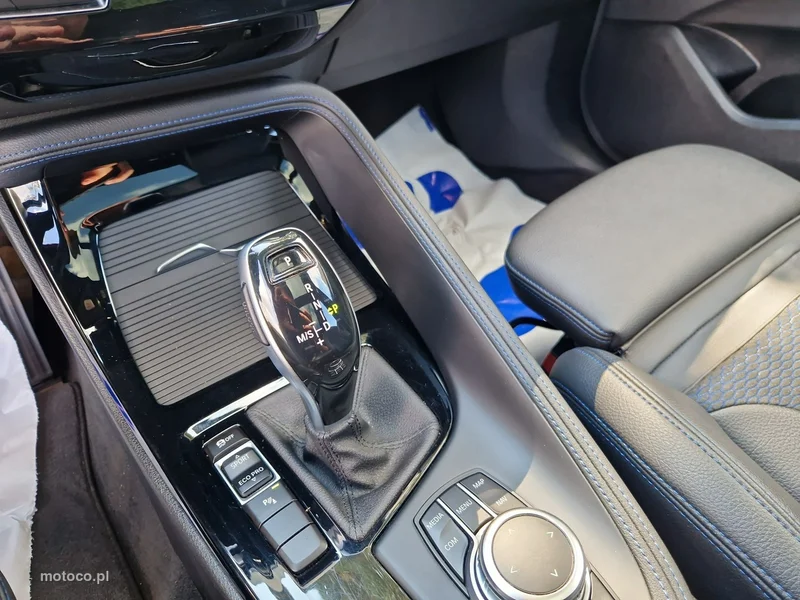 BMW X1 U11 19