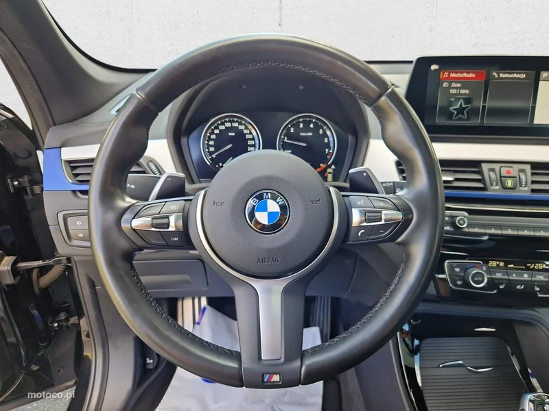 BMW X1 U11 10