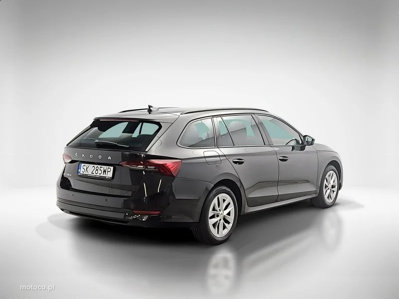 Skoda Octavia IV 5