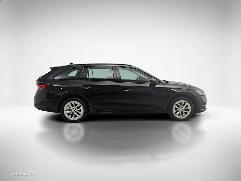 Skoda Octavia IV 6