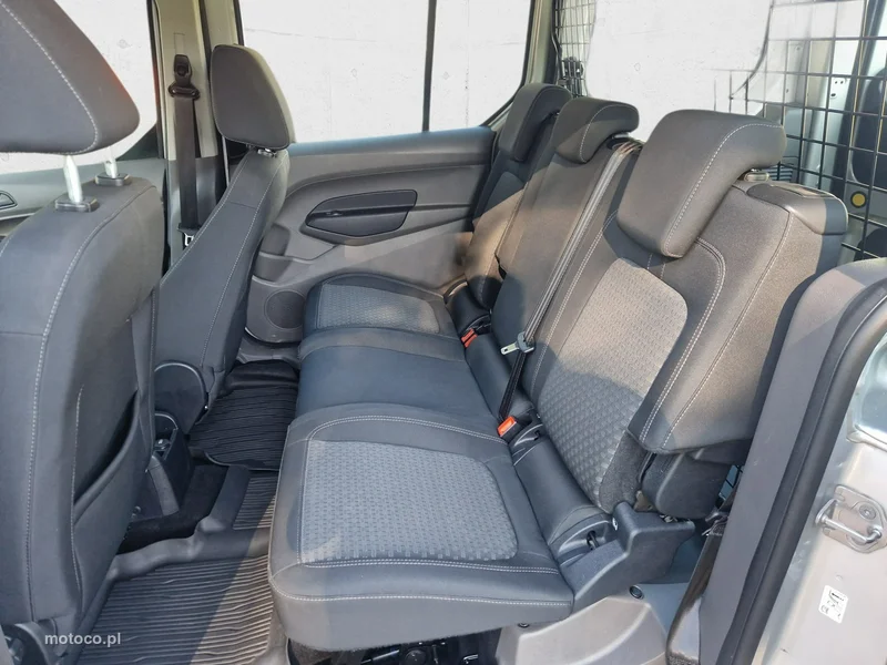 Ford Transit Connect 14
