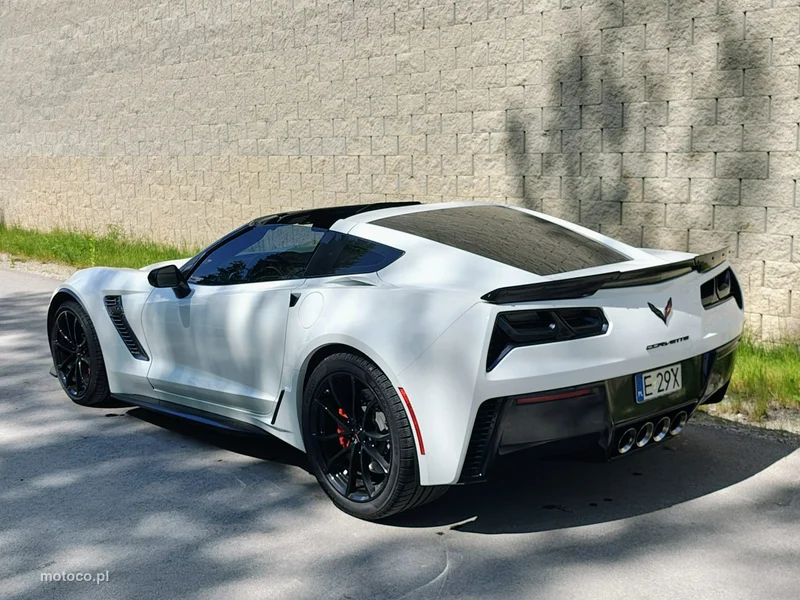 Chevrolet Corvette 13