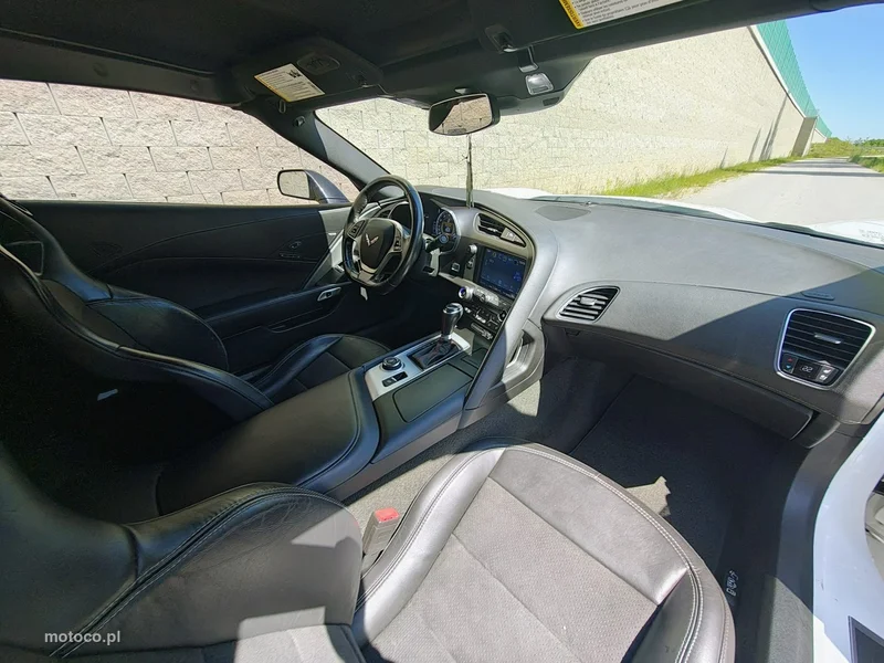 Chevrolet Corvette 22