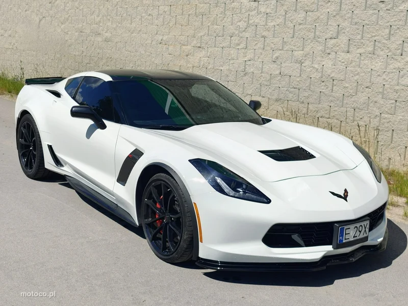 Chevrolet Corvette 4