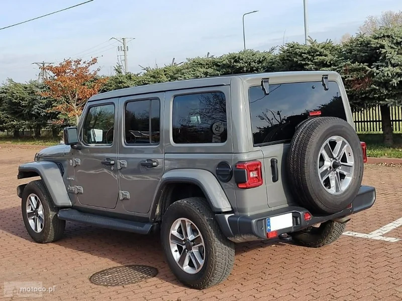 Jeep Wrangler 19
