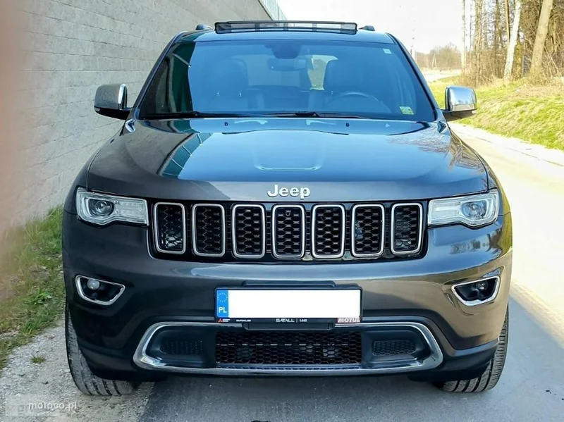 Jeep Grand Cherokee 23