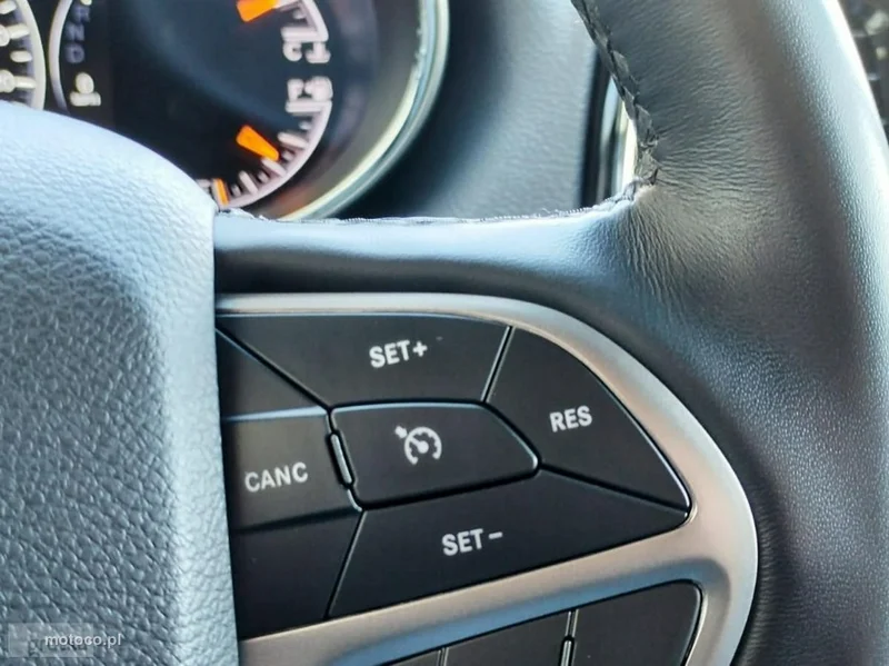 Jeep Grand Cherokee 10