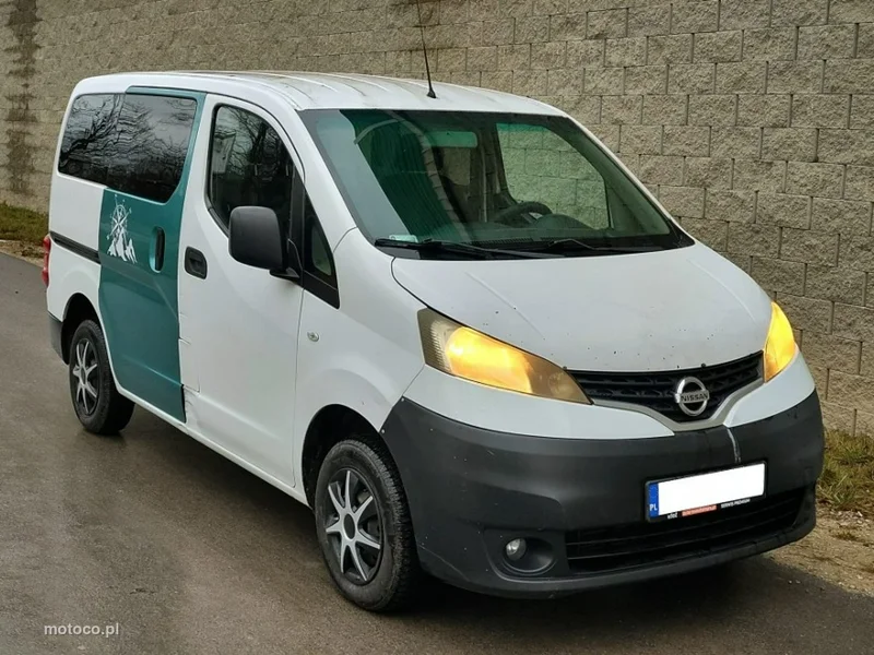 Nissan NV200 2