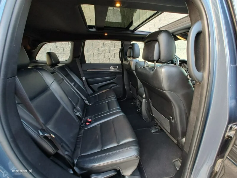 Jeep Grand Cherokee 22