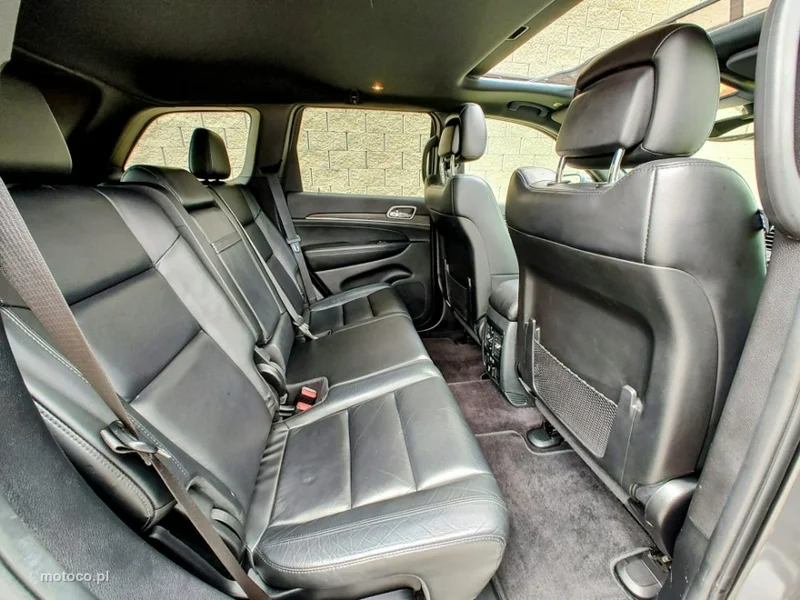 Jeep Grand Cherokee 12