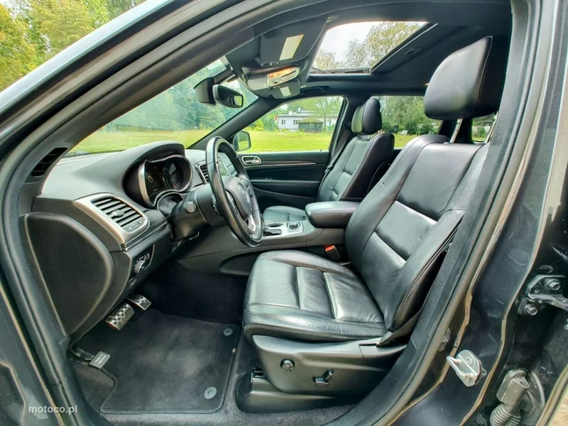Jeep Grand Cherokee 13