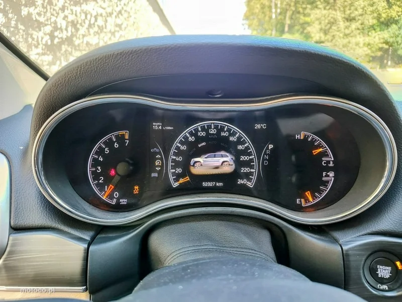 Jeep Grand Cherokee 19