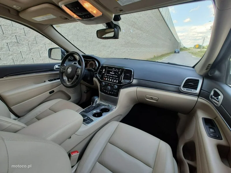 Jeep Grand Cherokee 11