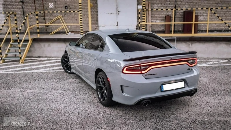 Dodge Charger 11