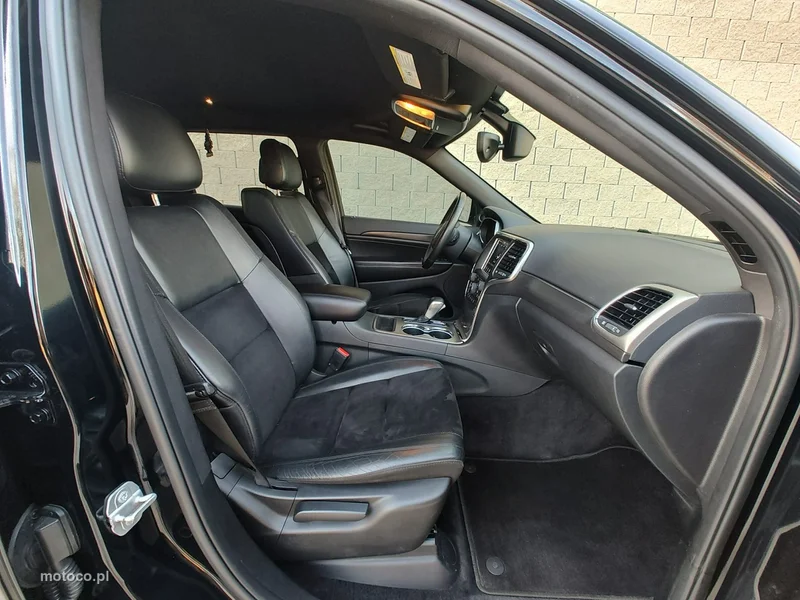 Jeep Grand Cherokee 20