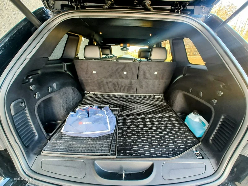 Jeep Grand Cherokee 22