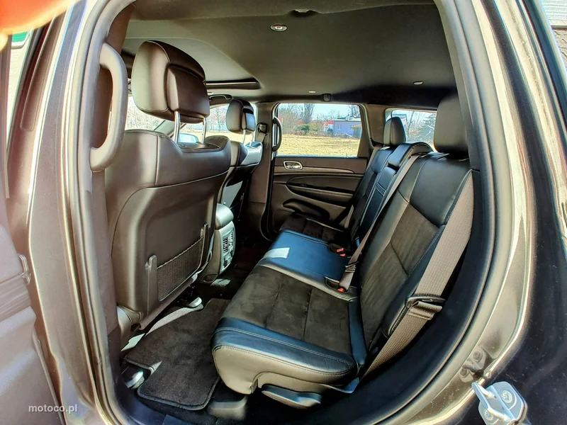 Jeep Grand Cherokee 11
